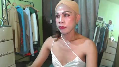 gil online show from November 22, 2025, 10:14 am