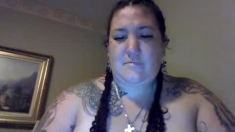 Snapshot of thickandjuicy7612 chatting on September 10, 2025, 4:56 am thickandjuicy7612 online show from September 10, 2025, 4:56 am