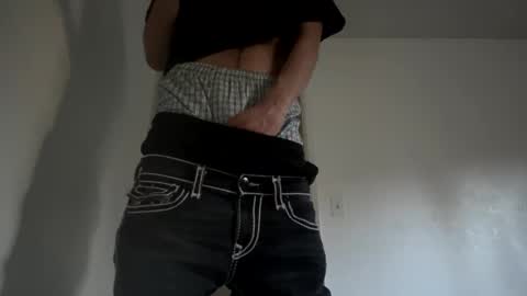Snapshot of thickbigdick789 chatting on March 5, 2025, 1:10 am thickbigdick789 online show from March 5, 2025, 1:10 am