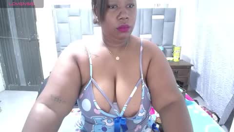 XIOMARA  online show from January 24, 2025, 8:55 am