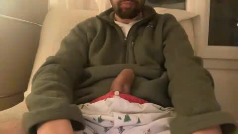 Snapshot of thickerbunny chatting on February 18, 2026, 10:39 pm thickerbunny online show from February 18, 2026, 10:39 pm