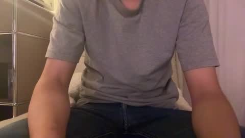 Snapshot of thickerbunny chatting on March 21, 2026, 8:23 pm thickerbunny online show from March 21, 2026, 8:23 pm