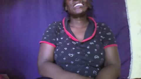 Snapshot of thickianah376 chatting on January 7, 2026, 8:17 am thickianah376 online show from January 7, 2026, 8:17 am