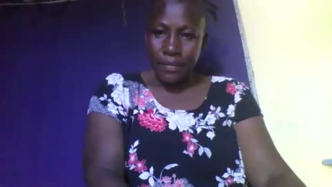 Snapshot of thickianah376 chatting on January 13, 2026, 1:27 pm thickianah376 online show from January 13, 2026, 1:27 pm