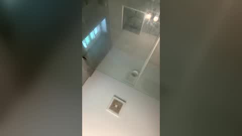 Snapshot of thickkcloudz chatting on July 18, 2026, 12:42 pm thickkcloudz online show from July 18, 2026, 12:42 pm