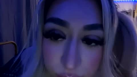 Snapshot of thicklatinamami1 chatting on May 10, 2026, 6:40 am thicklatinamami1 online show from May 10, 2026, 6:40 am