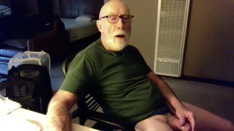 Snapshot of thickmorningwoodinyoualways chatting on December 20, 2024, 4:14 pm Thickmorningwoodinyou always online show from December 20, 2024, 4:14 pm