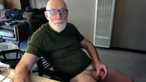 Snapshot of thickmorningwoodinyoualways chatting on February 10, 2025, 4:25 pm Thickmorningwoodinyou always online show from February 10, 2025, 4:25 pm