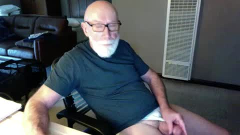 Snapshot of thickmorningwoodinyoualways chatting on September 19, 2025, 3:56 pm Thickmorningwoodinyou always online show from September 19, 2025, 3:56 pm