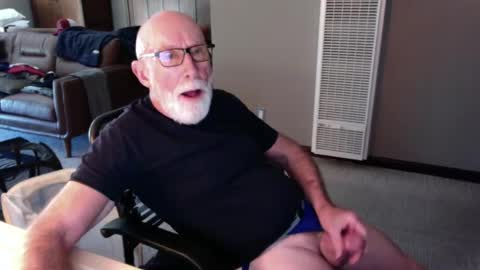 Snapshot of thickmorningwoodinyoualways chatting on October 20, 2025, 5:46 pm Thickmorningwoodinyou always online show from October 20, 2025, 5:46 pm