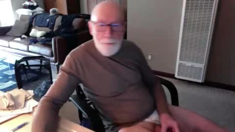 thickmorninwood online show from April 28, 2026, 3:17 pm