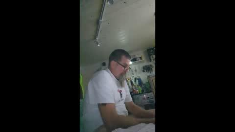 Snapshot of thickwhiteboydick chatting on December 22, 2025, 7:49 am thickwhiteboydick online show from December 22, 2025, 7:49 am