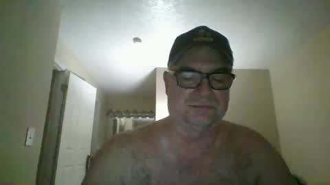 Snapshot of thickwhiteload chatting on December 16, 2024, 9:09 pm thickwhiteload online show from December 16, 2024, 9:09 pm