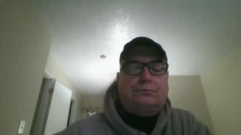 Snapshot of thickwhiteload chatting on January 24, 2025, 7:28 pm thickwhiteload online show from January 24, 2025, 7:28 pm