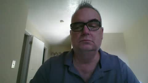 Snapshot of thickwhiteload chatting on September 16, 2025, 2:18 pm thickwhiteload online show from September 16, 2025, 2:18 pm