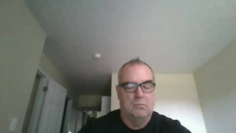 Snapshot of thickwhiteload chatting on October 3, 2025, 8:28 pm thickwhiteload online show from October 3, 2025, 8:28 pm