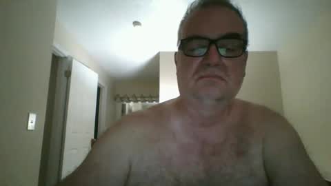 Snapshot of thickwhiteload chatting on October 8, 2025, 3:42 pm thickwhiteload online show from October 8, 2025, 3:42 pm