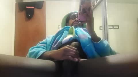 ThickWilly online show from December 14, 2025, 12:05 am