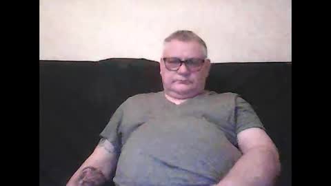 Thierrysymp online show from February 7, 2025, 5:18 pm