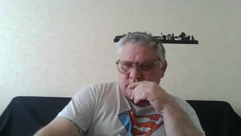 Thierrysymp online show from March 4, 2026, 10:32 am