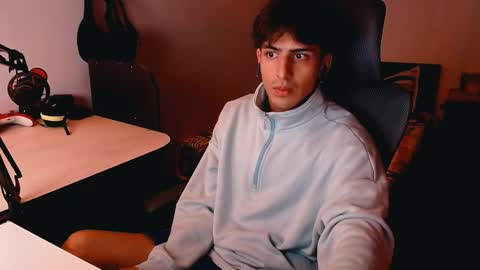 thieves_us online show from December 26, 2024, 5:26 am