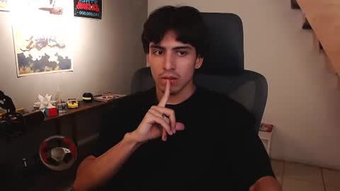 Snapshot of thieves_us chatting on July 27, 2026, 2:29 am thieves_us online show from July 27, 2026, 2:29 am