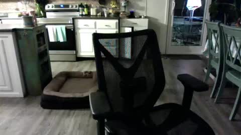 thirdforyou online show from March 22, 2026, 4:38 am