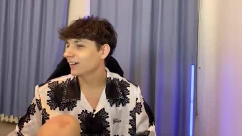 Snapshot of thomas617826 chatting on October 23, 2025, 4:50 pm Thomas Hill online show from October 23, 2025, 4:50 pm