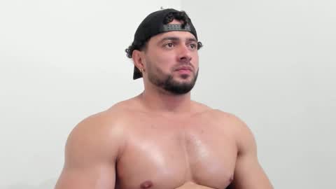 Thomas Brandon online show from October 11, 2025, 8:02 am