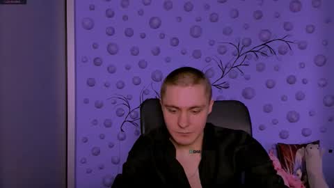 thomas_crow online show from February 22, 2026, 10:03 am