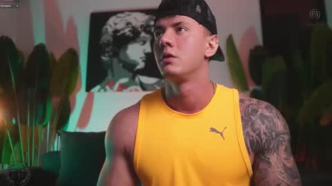 Thomas Falcon online show from November 14, 2025, 12:53 am