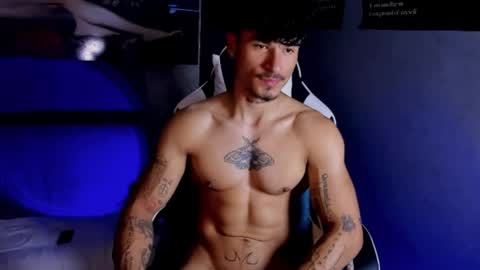 Snapshot of thomas_fit1 chatting on May 11, 2026, 3:12 am Thomas 3 JUST STAY AND BE MY LAST LOVE online show from May 11, 2026, 3:12 am