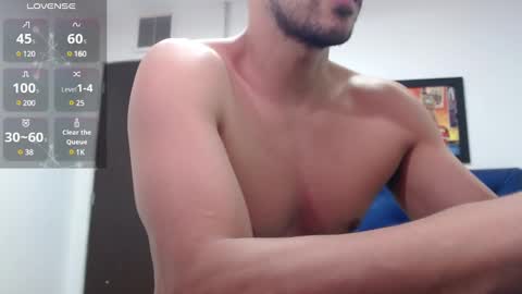 Snapshot of thomas_neuman chatting on December 2, 2024, 9:06 pm Thomas online show from December 2, 2024, 9:06 pm