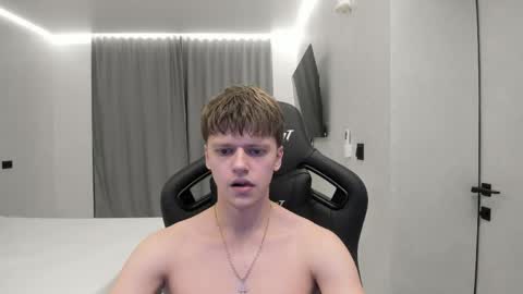 Tomas online show from April 1, 2026, 12:22 am