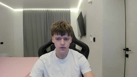 Tomas online show from April 3, 2026, 12:41 am