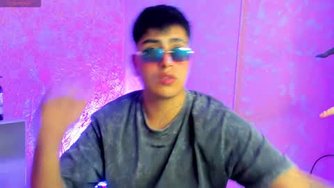 Thomas and Faon  online show from March 30, 2026, 5:19 am
