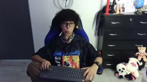 VALERIA online show from April 19, 2026, 8:11 pm