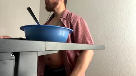 Snapshot of thomasgwhitecft chatting on October 13, 2025, 2:06 pm FatherTime online show from October 13, 2025, 2:06 pm