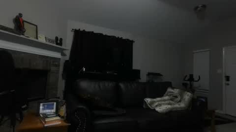 Snapshot of thomasgwhitecft chatting on October 31, 2025, 12:06 pm FatherTime online show from October 31, 2025, 12:06 pm