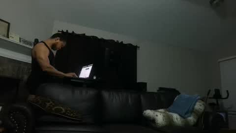 Snapshot of thomasgwhitecft chatting on December 4, 2025, 12:09 am FatherTime online show from December 4, 2025, 12:09 am