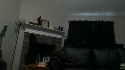 Snapshot of thomasgwhitecft chatting on December 19, 2025, 2:02 pm FatherTime online show from December 19, 2025, 2:02 pm