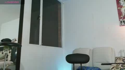 thomasjons online show from June 8, 2026, 1:39 am