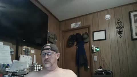 thomcatt66 online show from March 19, 2026, 12:53 pm