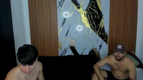 thomson_hot01 online show from December 21, 2025, 5:14 am