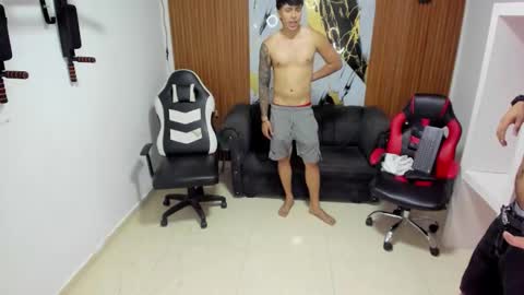 thomson_hot01 online show from March 14, 2026, 5:46 am