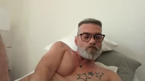 Snapshot of thomster1972good chatting on April 3, 2026, 1:20 pm Tom online show from April 3, 2026, 1:20 pm