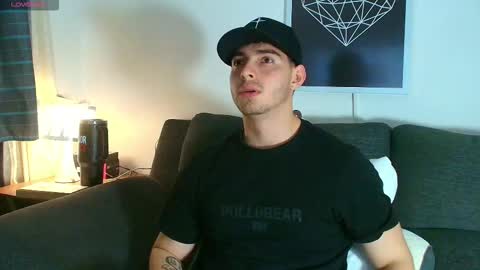 thomylov online show from February 3, 2026, 3:37 am