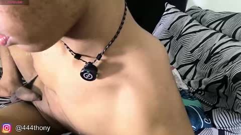 thonyxxx_ online show from March 1, 2026, 6:15 am