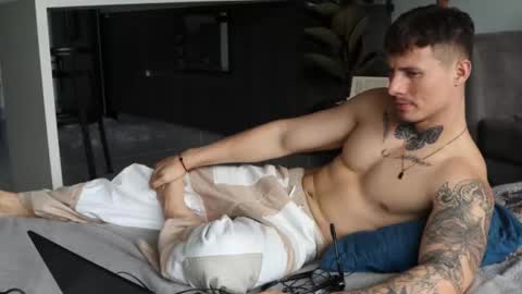 Sebastian online show from February 11, 2025, 7:48 pm