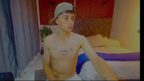 Snapshot of thornerxxxboy chatting on June 23, 2026, 6:55 am THORNERXXXBOY online show from June 23, 2026, 6:55 am